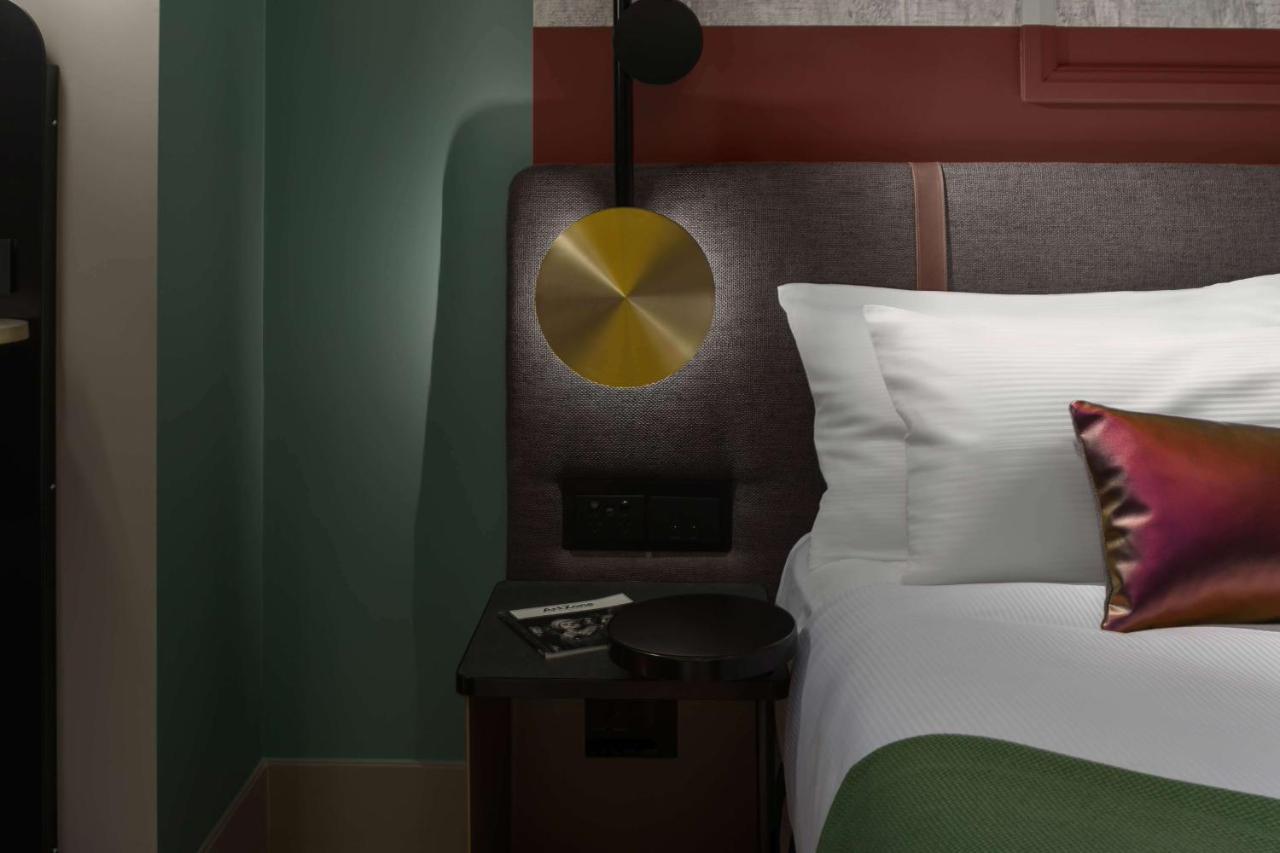 Qt Auckland Hotel Kültér fotó A 3D rendering of a bedroom