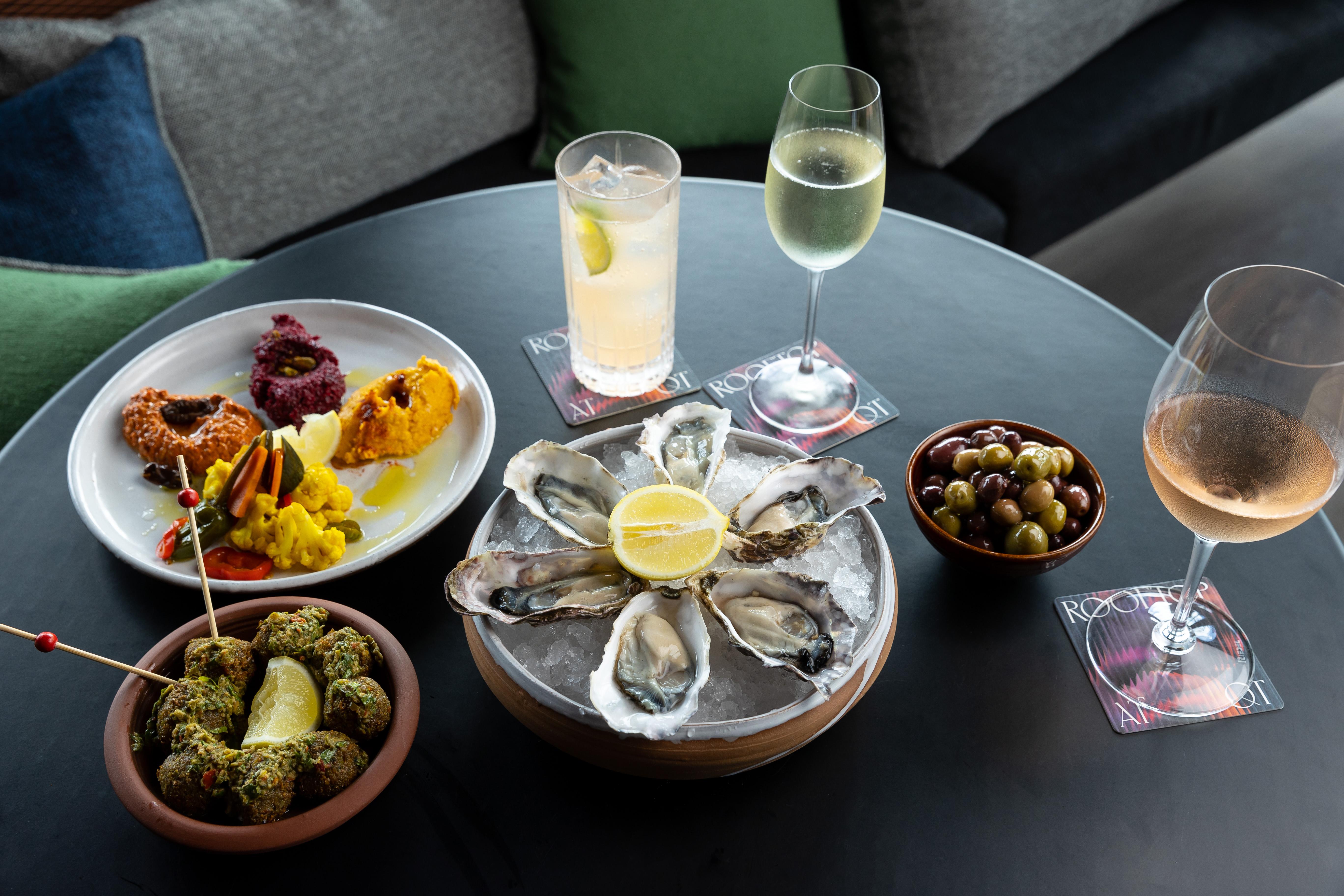 Qt Auckland Hotel Kültér fotó A selection of tapas