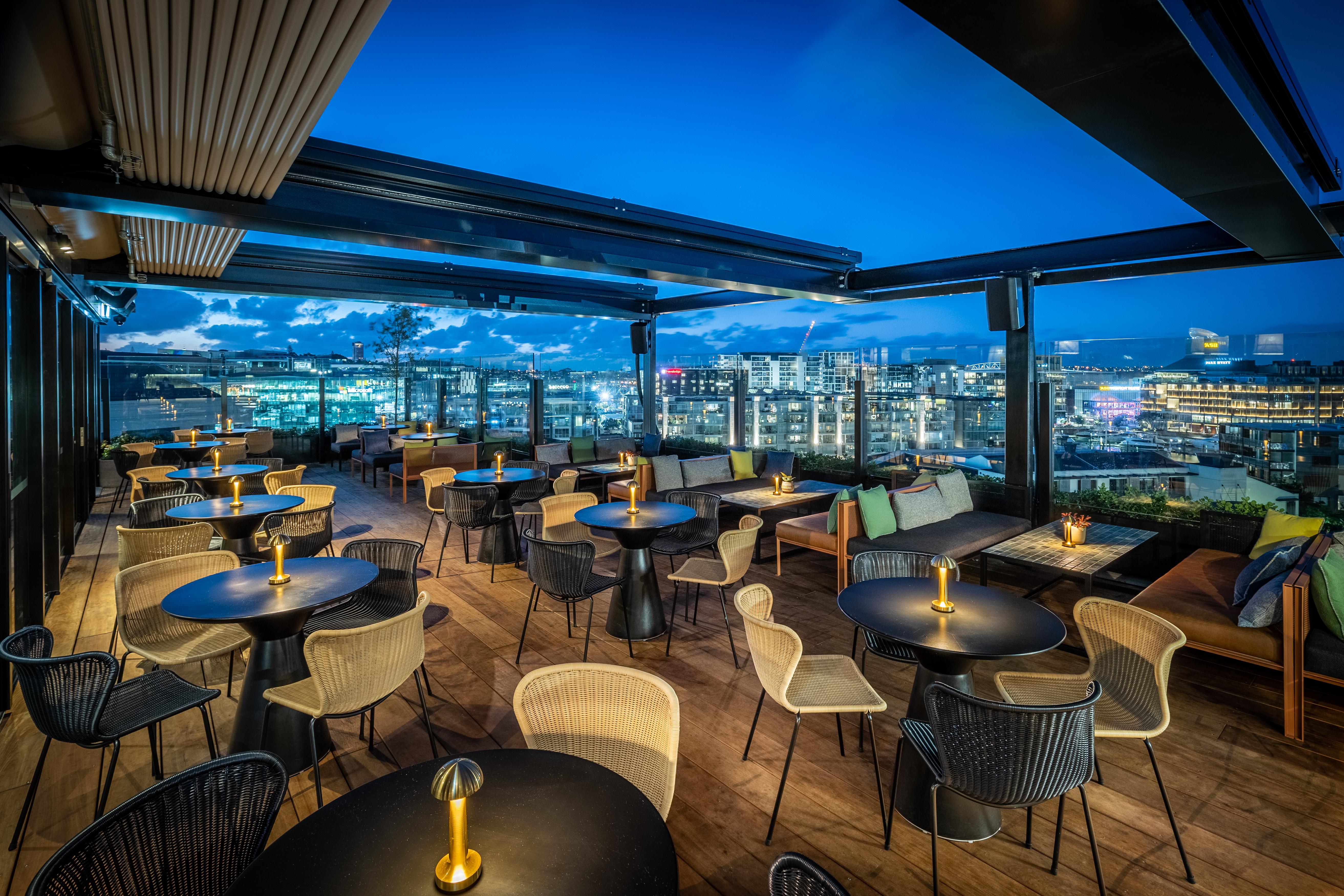 Qt Auckland Hotel Kültér fotó The Sky Bar